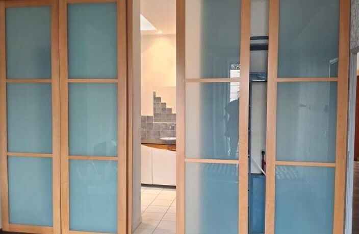 TOULOUSE / PLACE DUPUY / APPARTEMENT 35 M² PLATEAU / A AMENAGER / AVEC ASCENSEUR — photo 4