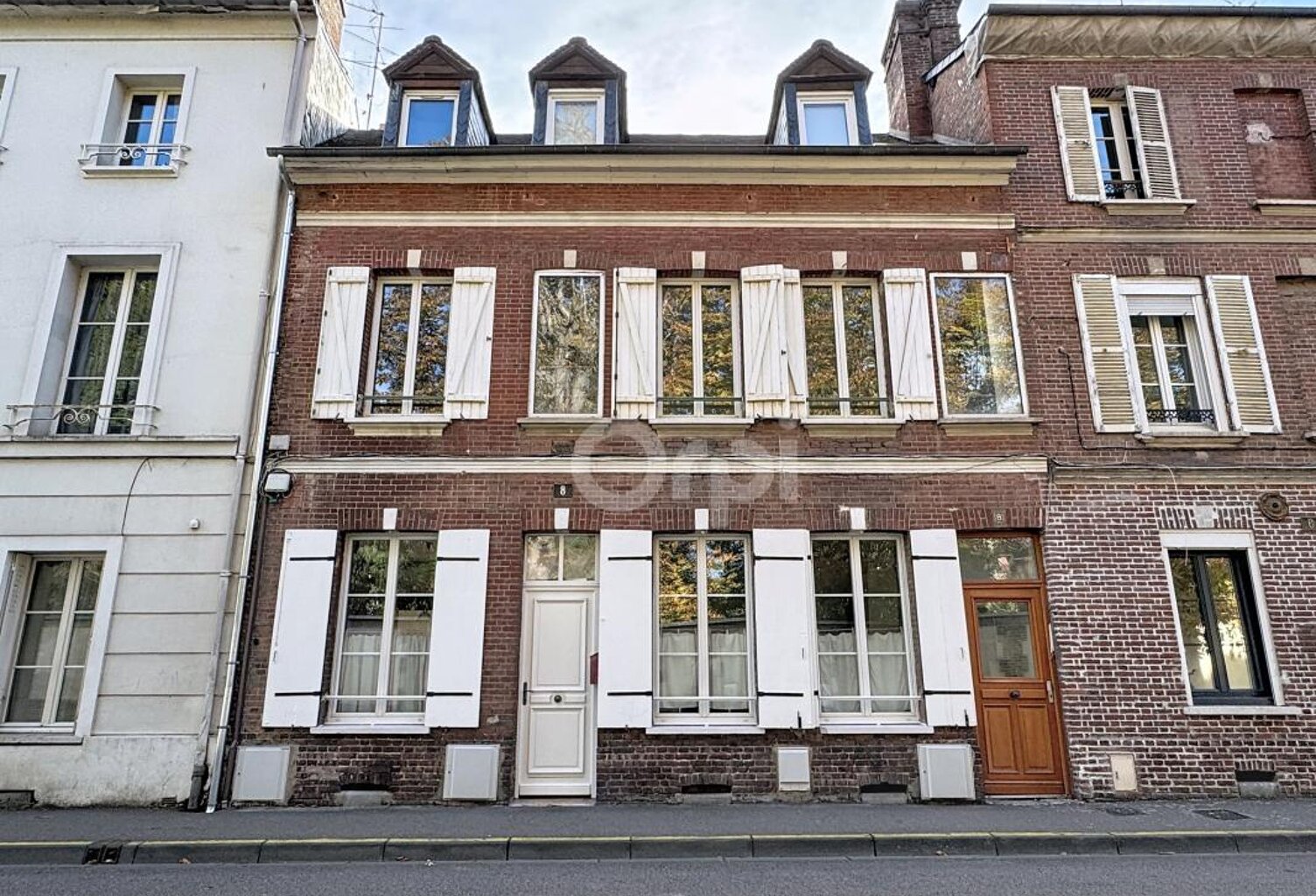 Appartement À Vendre — photo 1