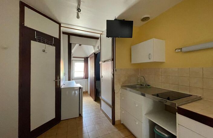 Studio meublé à la location sur La Ferté Saint Aubin — photo 2