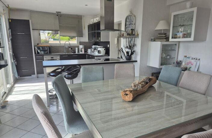 Saint-Jacut-les-Pins - Maison familiale de 135 m² - Terrain 1 909 m² — photo 2