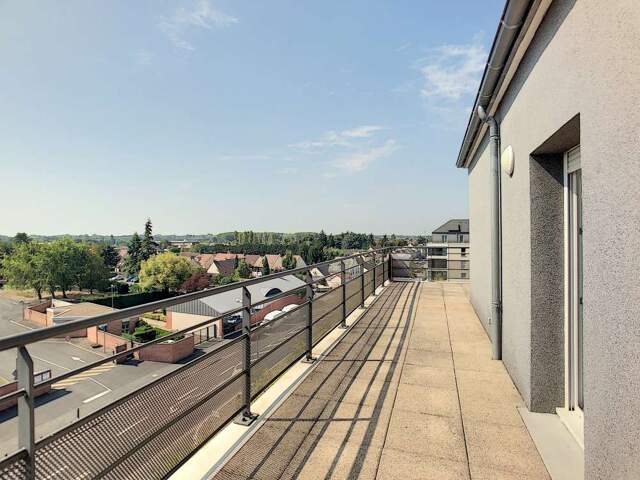 Charmant T3 lumineux avec terrasse à Orléans ☀️ — photo du bien