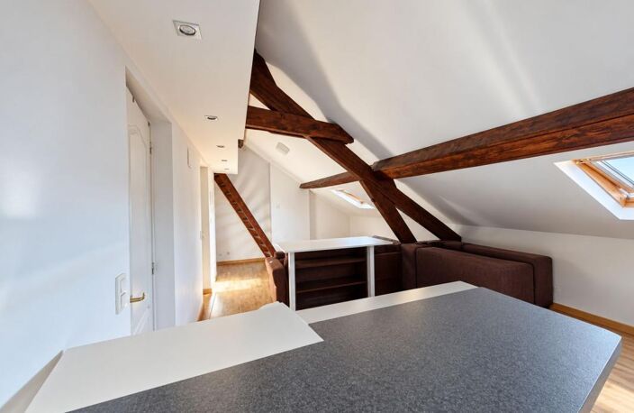 Appartement À Louer — photo 3