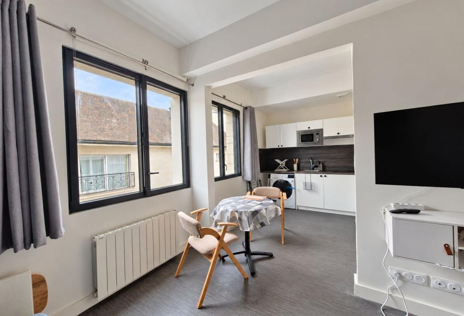 Appartement À Louer — photo 1