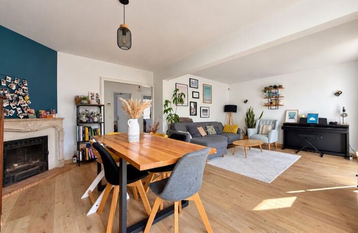 Maison À Vendre Secteur Rare avec Jardin et Garage — photo 3