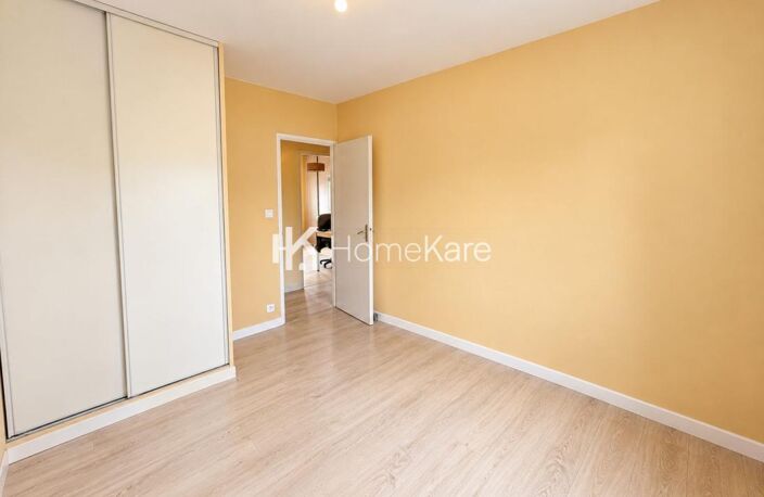 SPACIEUSE MAISON FAMILIALE AVEC PISCINE — photo 5