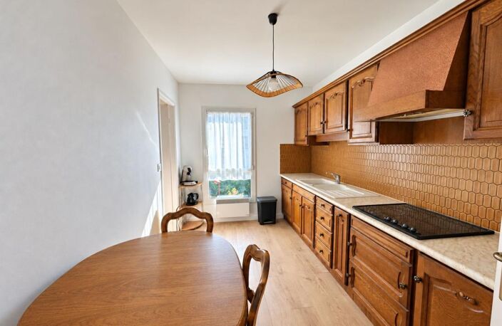 RENNES LES GAYEULLES – Appartement T4 de 86 m² avec terrasse, balcon et garage — photo 3