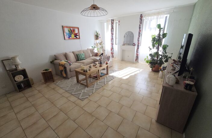 Dpt Gard (30), à vendre ALES, appartement standing 92m² environ secteur Centre ville — photo 2
