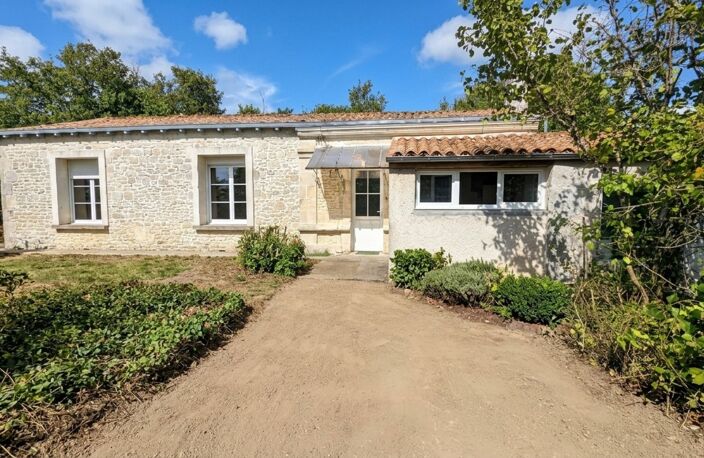 Maison à FORT POTENTIEL à vendre 3 pièces NIORT (79)PLAIN PIED- 520m² de parcelle — photo 2