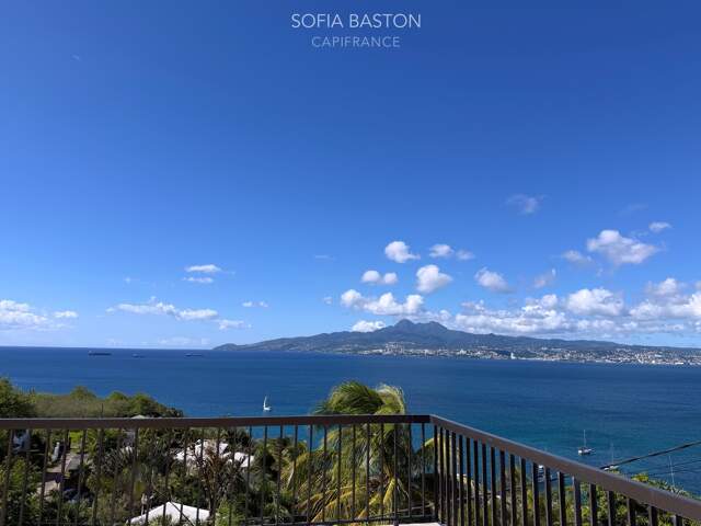 LES TROIS-ÎLETS – APPARTEMENT T4 DUPLEX DERNIER ÉTAGE – VUE MER - PROCHE PLAGE - À VENDRE 972 — photo du bien