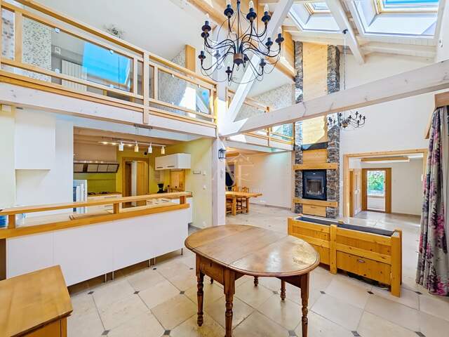 Propriete à vendre 9 pièces CHAMPANGES (74) Propriété de caractère de 312 m2 avec appartement indépendant – Élégance alpine, volumes remarquables et prestations haut de gamme — photo du bien