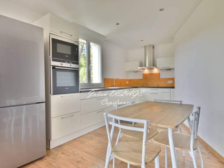 Gap – Appartement T3 rénové avec cave, proche du centre-ville et des lycées - Garage en SUS — photo 1