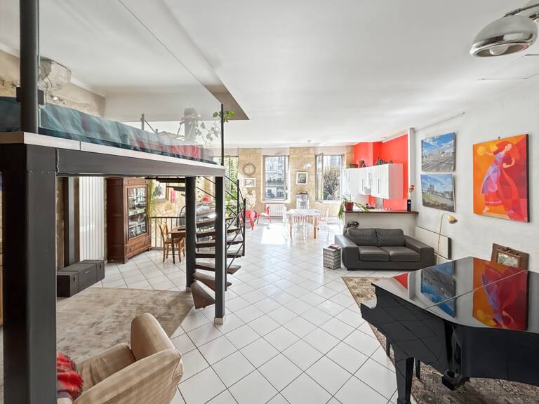 Dpt Gironde (33), BORDEAUX / CHARTRONS Apt / Loft 134m², lumineux, sans vis à vis — photo 1