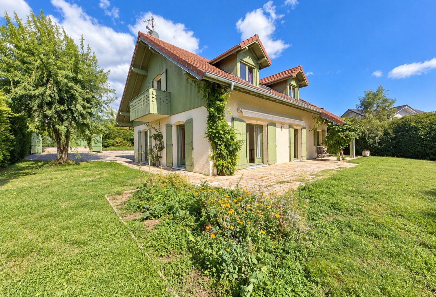 Élégante propriété familiale de 192 m² avec 6 chambres au cœur de Tutégny — photo 1