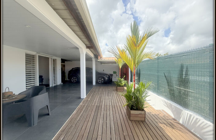 A VENDRE A KOUROU (GUYANE FRANCAISE) UNE MAGNIFIQUE MAISON INDIVIDUELLE T4 de 154 m² - TERRAIN DE 425 m² - AU PRIX DE 384000 € — photo 2
