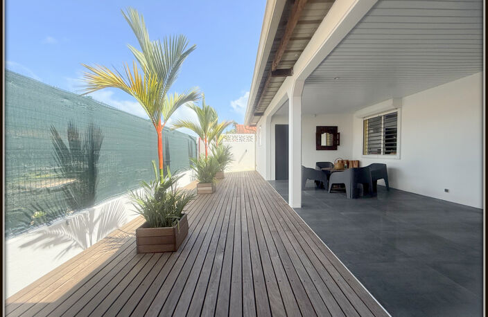 A VENDRE A KOUROU (GUYANE FRANCAISE) UNE MAGNIFIQUE MAISON INDIVIDUELLE T4 de 154 m² - TERRAIN DE 425 m² - AU PRIX DE 384000 € — photo 3