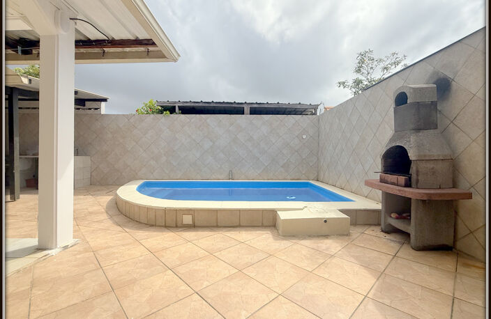A VENDRE A KOUROU (GUYANE FRANCAISE) UNE MAGNIFIQUE MAISON INDIVIDUELLE T4 de 154 m² - TERRAIN DE 425 m² - AU PRIX DE 384000 € — photo 5