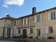Château à vendre BAS ARMAGNAC (32) - Avec deux gites, dépendances, piscine et parc - 1 ha 67 — photo 2
