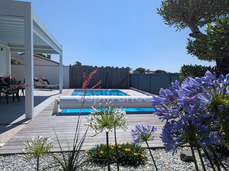 ROYAN – MAISON CONTEMPORAINE AVEC PISCINE ET VUE DÉGAGÉE — photo 1