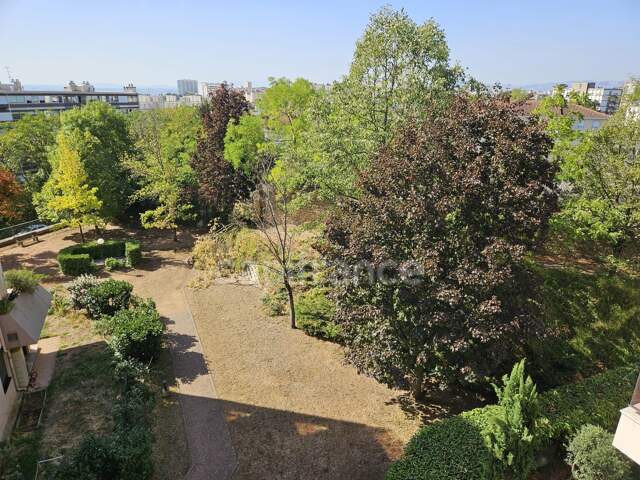 Appartement à vendre 6 pièces CALUIRE ET CUIRE (69) — photo du bien