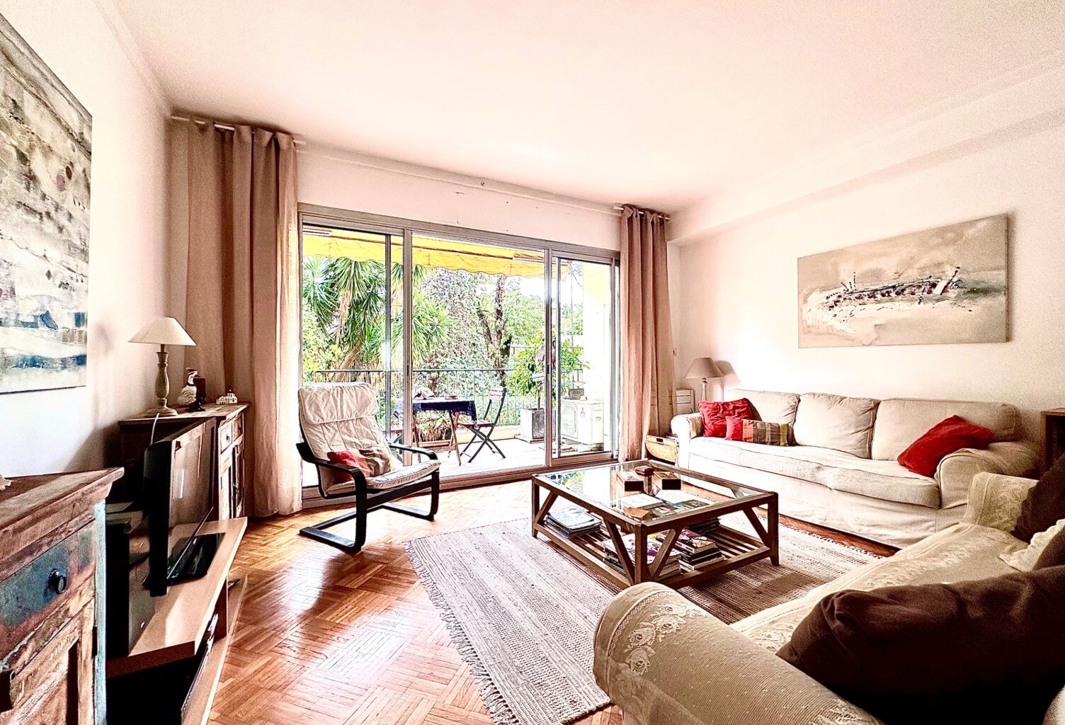 Marseille 8ème – Carré d’Or | Bagatelle, T3/4 de 95m2 avec Terrasse de 13m2 et cave privative — photo 1