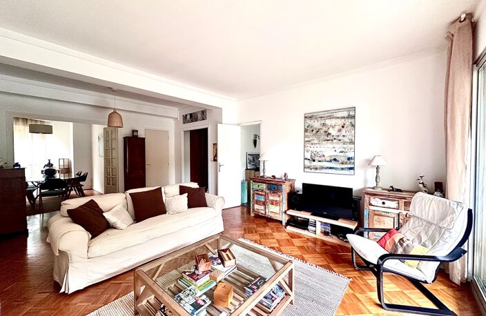 Marseille 8ème – Carré d’Or | Bagatelle, T3/4 de 95m2 avec Terrasse de 13m2 et cave privative — photo 3