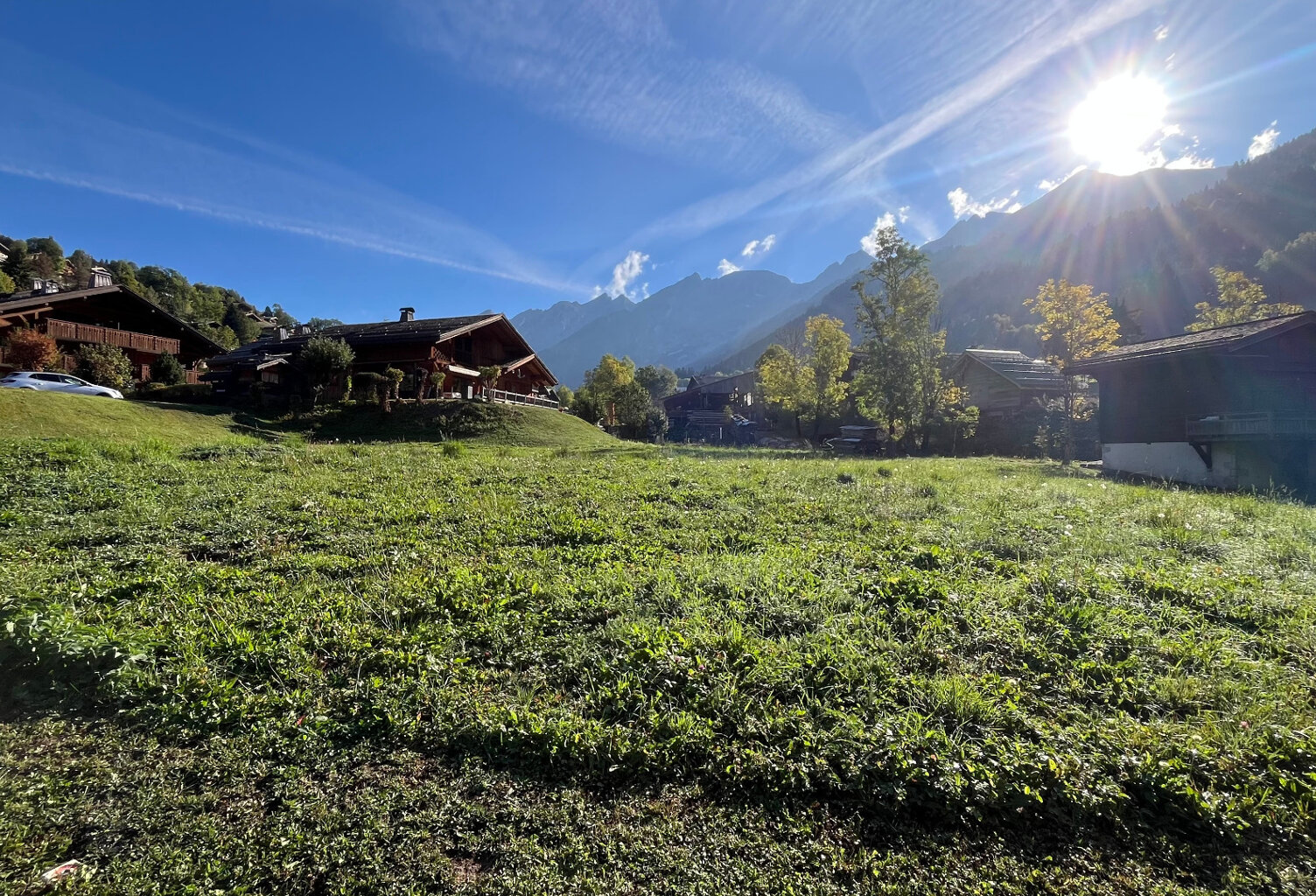 Rare à la vente : Terrain à bâtir d'exception à La Clusaz (74220) — photo 1