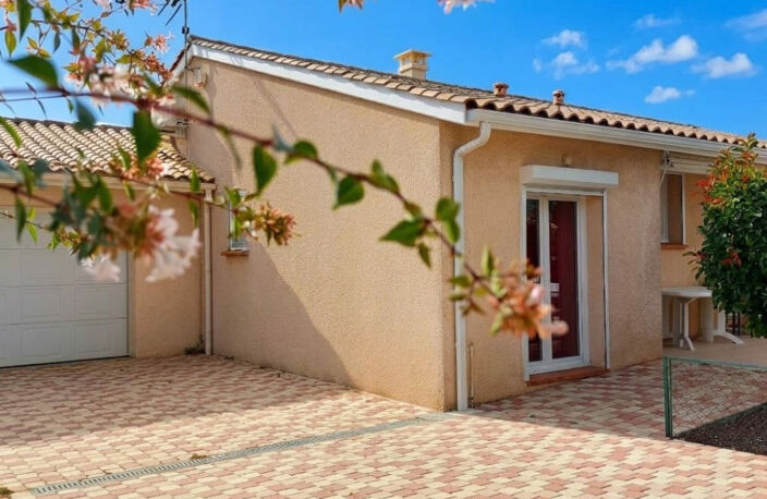 Maison à vendre 5 pièces MONTAUBAN (82) de plain pied avec garage, parkings, jardin et dépendance — photo 2