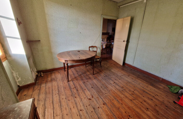 Maison à vendre 6 pièces TONNAY BOUTONNE (17) — photo 3