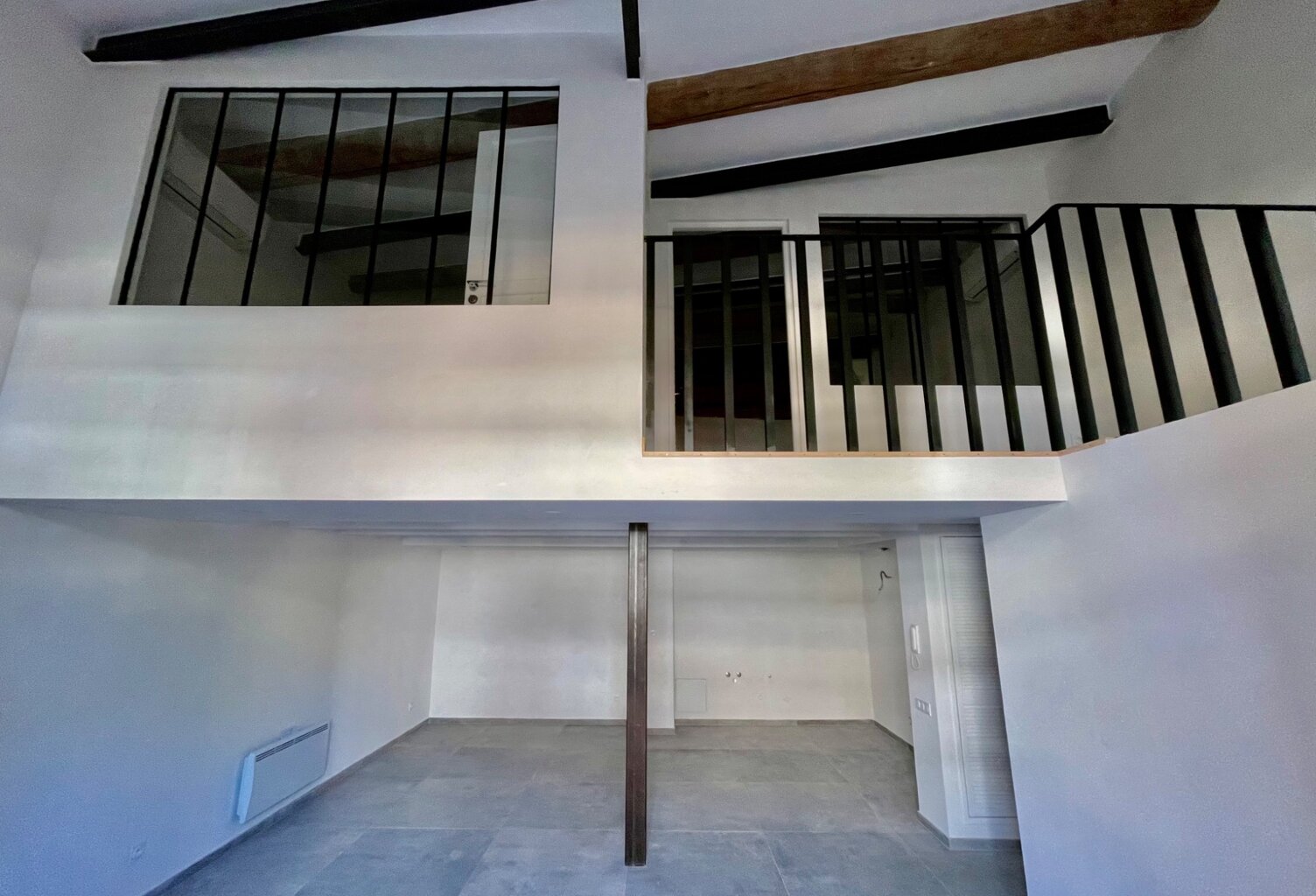 APPARTEMENT T3 DUPLEX À VENDRE À APT – LUBERON — photo 1