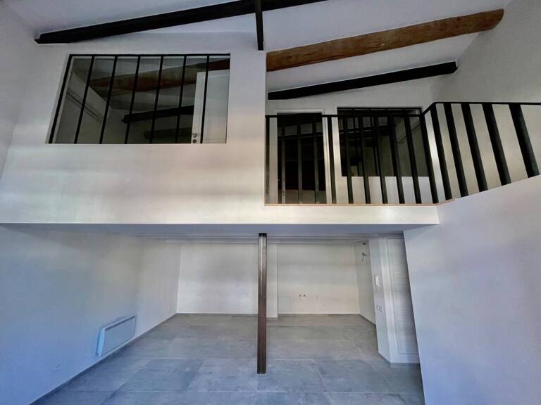APPARTEMENT T3 DUPLEX À VENDRE À APT – LUBERON — photo 1