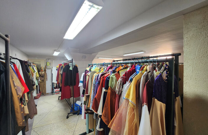Bel Immeuble en pierre à vendre - 10 pièces - à Monflanquin (47150) - Lot-et-Garonne — photo 4
