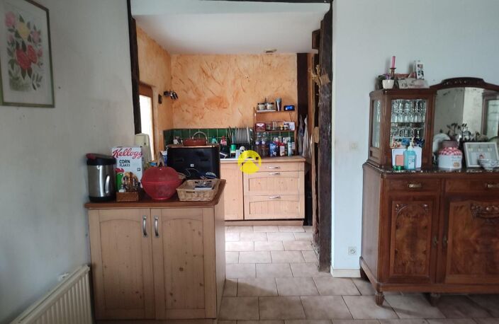 MAISON ANCIENNE AVEC GRAND TERRAIN — photo 5