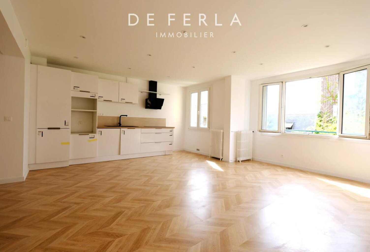 SURESNES – APPARTEMENT FAMILIAL DE 87,20 M² ENTIÈREMENT RÉNOVÉ – BOX INCLUS – 625 000 € — photo 1