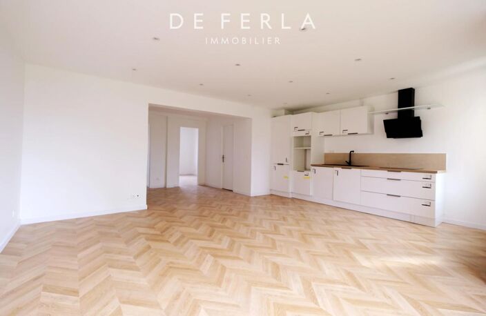 SURESNES – APPARTEMENT FAMILIAL DE 87,20 M² ENTIÈREMENT RÉNOVÉ – BOX INCLUS – 625 000 € — photo 2