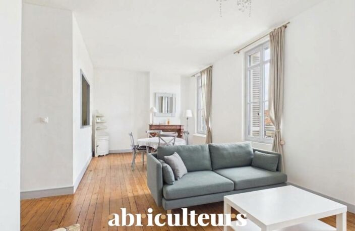 Appartement duplex lumineux en vente à Bordeaux Chartrons 33300 — photo 2