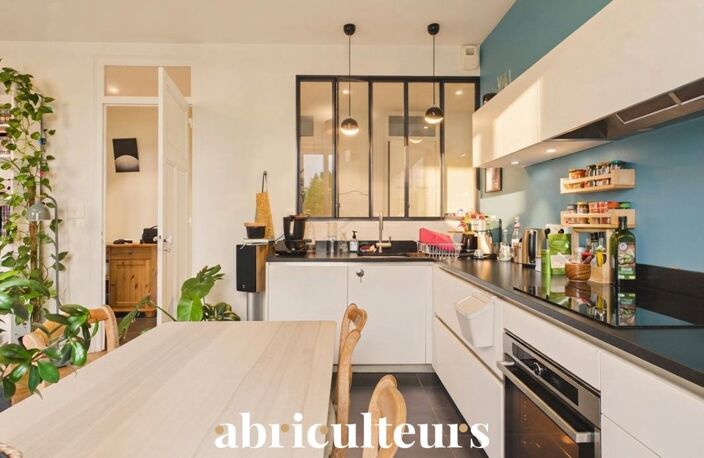 Lumineux appartement traversant 3 pièces avec cave, grenier et buanderie – Monplaisir, Lyon 3 — photo 3