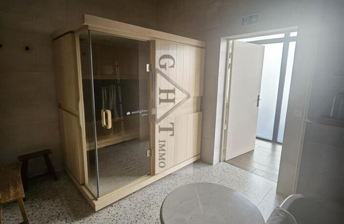 Boutique 82 m2 Axe passant — photo 4