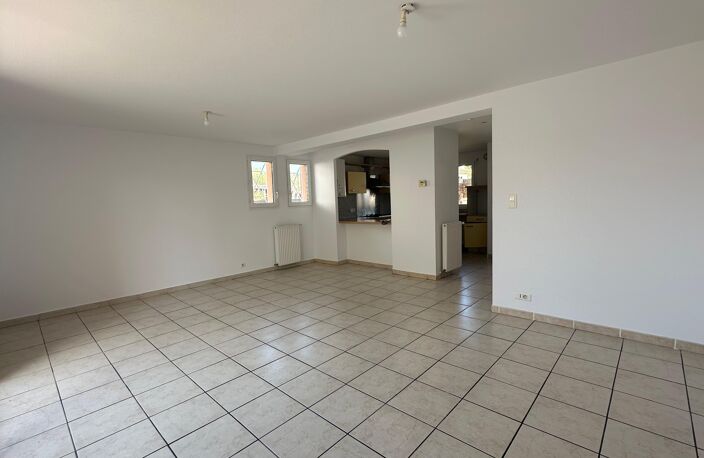 Location maison 4 pièces 82 m² à Boucau (64340) — photo 2