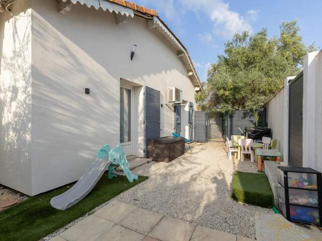 Ensemble immobilier de 2 maisons : Grande maison T5 de 118m2 et seconde maison T4 de 68 m2 — photo du bien