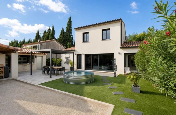 Ensemble immobilier de 2 maisons : Grande maison T5 de 118m2 et seconde maison T4 de 68 m2 — photo 2