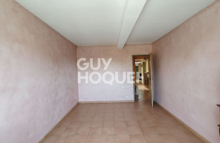 Carpentras - Appartement type 3 de 110 m² avec ascenseur dans ancien Hôtel Particulier — photo 5