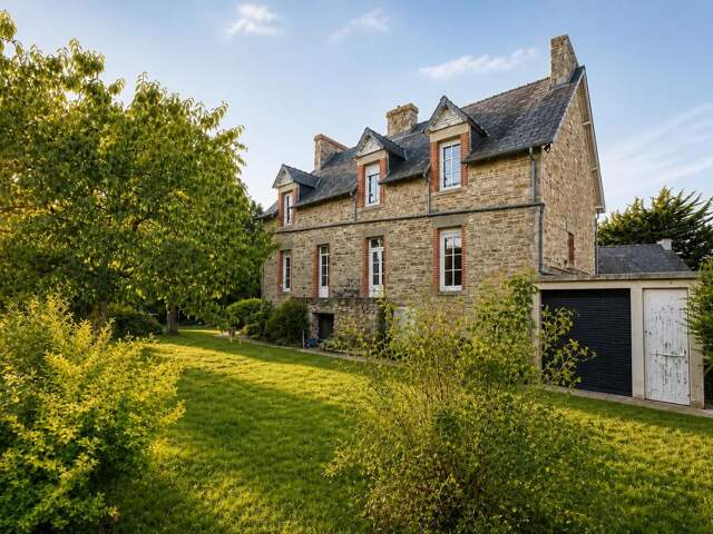 Ensemble immobilier de 300m2 à St Cast le guildo — photo du bien