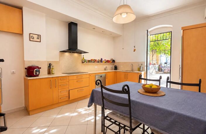 Maison de 7 pièces de 320 m² à Rivesaltes+ 2studios loués — photo 3