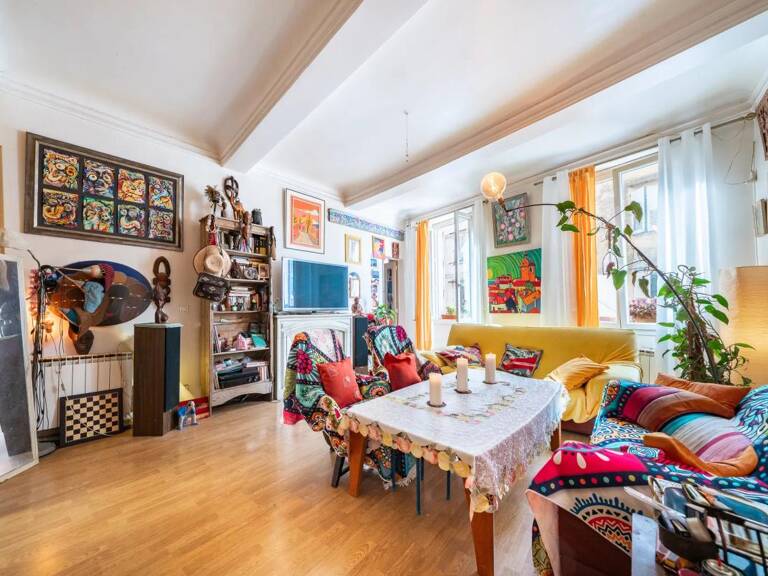 Appartement T4 de 87,11 m² à Grasse — photo 1