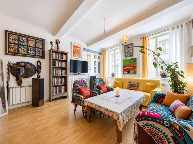 Appartement T4 de 87,11 m² à Grasse — photo 1