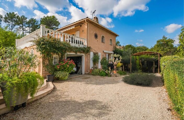 Maison de 6 pièces de 189 m² à Peymeinade — photo 4