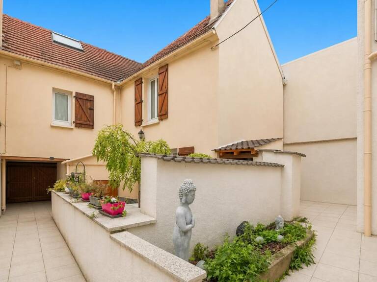 Maison de 5 pièces de 85 m² avec jardin à Grigny — photo 1