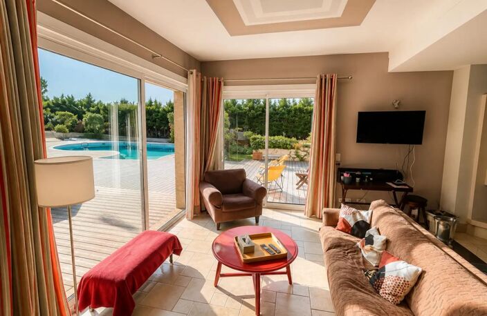 Maison de 6 pièces de 356 m² à Larroque-Saint-Sernin — photo 3