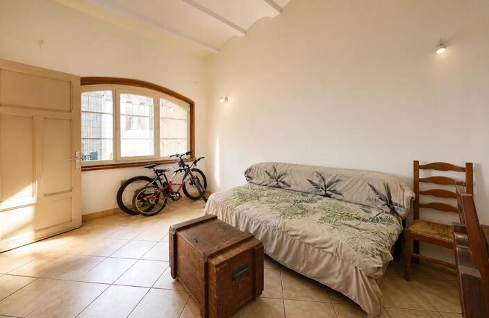 Maison de 7 pièces de 120 m² situé à Pia — photo 3