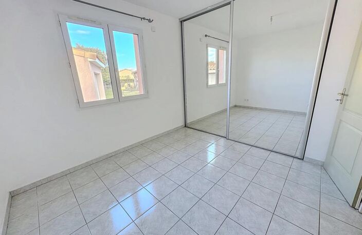Maison de 5 pièces de 103 m² à Saint-Étienne-de-Tulmont — photo 5